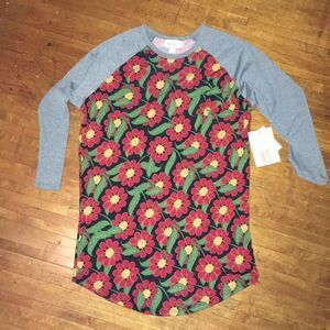 Xs red Floral LuLaRoe randy baseball tee
